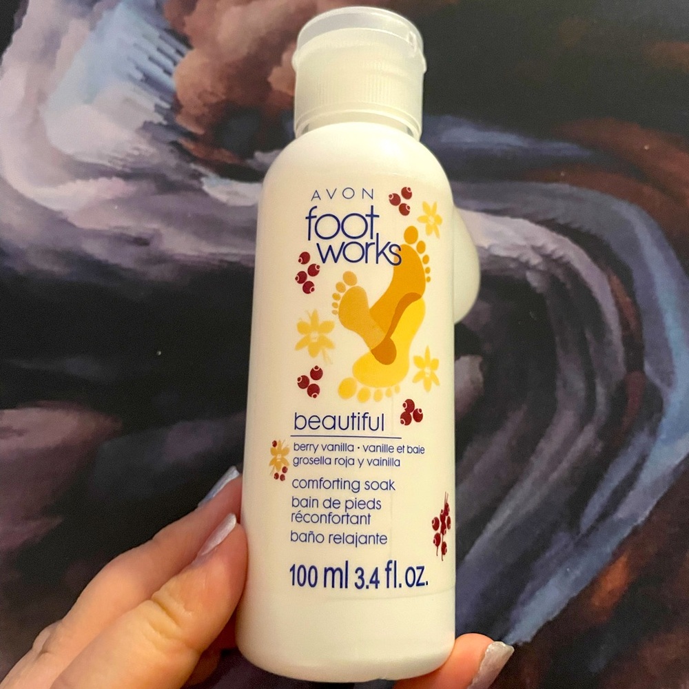 Avon Foot Works Beautiful Comforting Soak